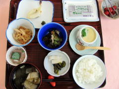 朝食